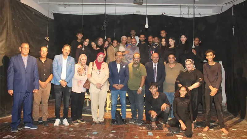 كرنفال الـ500 ليلة عرض.. يبدأ بعودة كرنفال الأشباح على مسرح التعليم بالسويس