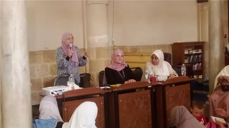 ملتقى المرأة بالجامع الأزهر: مراعاة المشاعر منهج شرعي في التربية الإسلامية