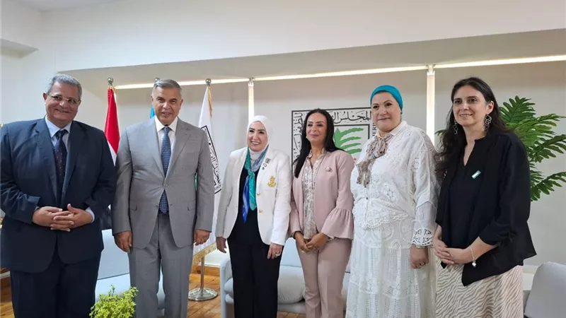 المجلس القومي للطفولة والامومة ووزيرة التضامن الاجتماعي ومحافظ الإسكندرية