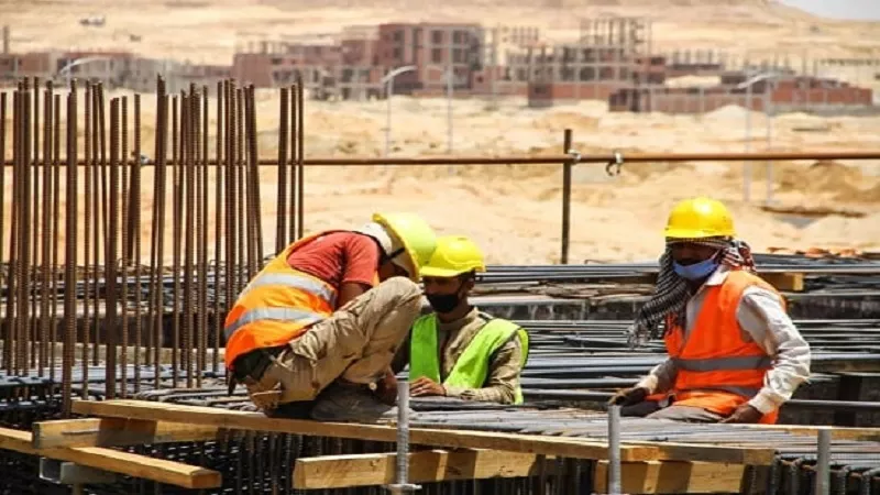 تدريب العمال وتوفير وسائل وقاية..التزامات في قانون العمل الجديد