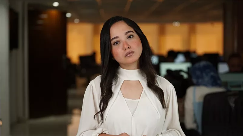 أمريكا تمنع الموافقة على تأشيرات لحاملي هذه الجنسية| فيديو
