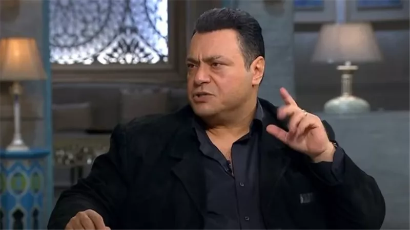 مراد مكرم معلقاً على سرقة الأسورة الأثرية: حضارة تُبنى وجهل يهد