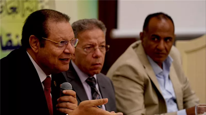  الاعتماد والرقابة الصحية تضع معايير الجودة والسلامة كركيزة لبناء نظام صحي آمن