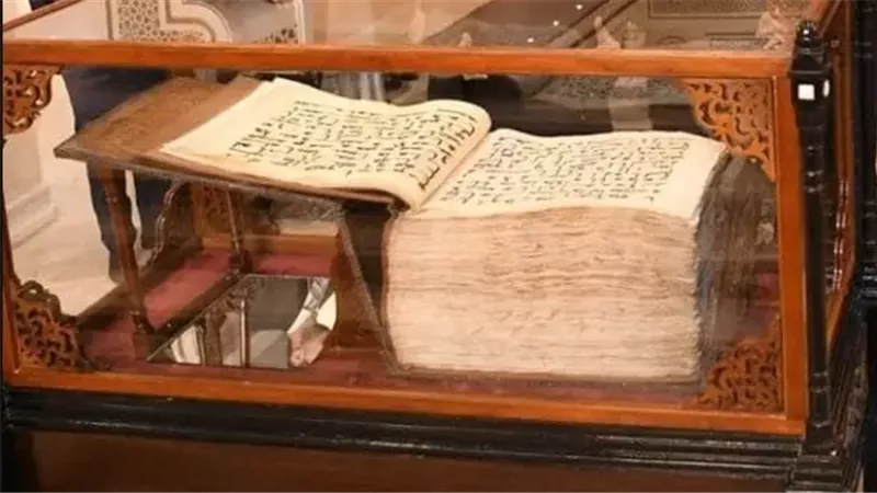 أسامة طلعت: أقدم المصاحف على مستوى العالم موجود حاليًا في مصر| فيديو