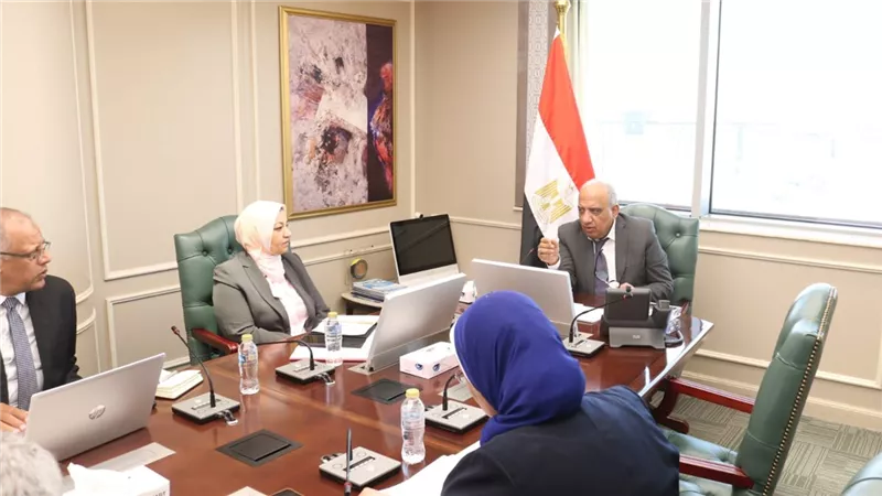 الكهرباء: خفض 19 ألف ميجاوات طاقة تقليدية في خطة مواجهة الانبعاثات الكربونية