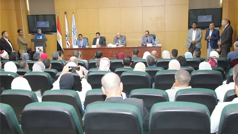 محافظ بني سويف يشهد المؤتمر التحضيري لمناقشة أهداف استراتجية مكافحة الإدمان