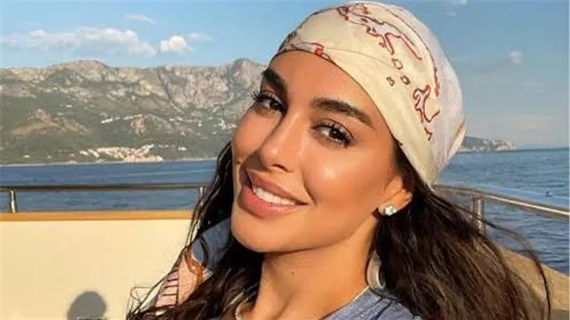 بعدما كشفت عن حبها للقراءة.. ما هي كتب ياسمين صبري المفضلة؟