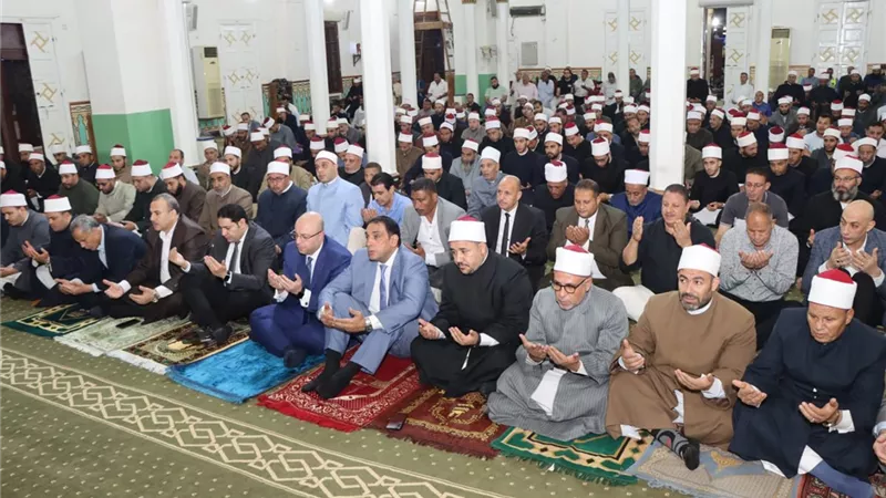 محافظ بني سويف يشهد احتفال الأوقاف بذكرى المولد النبوي الشريف