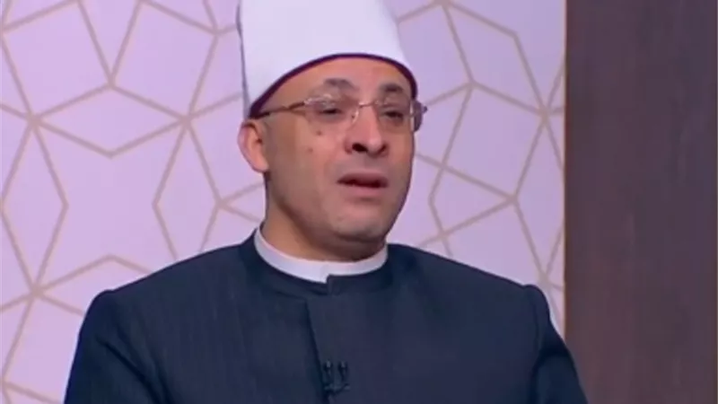 كيف نربي أبناءنا على حب النبي ؟.. عالم بالأوقاف يجيب