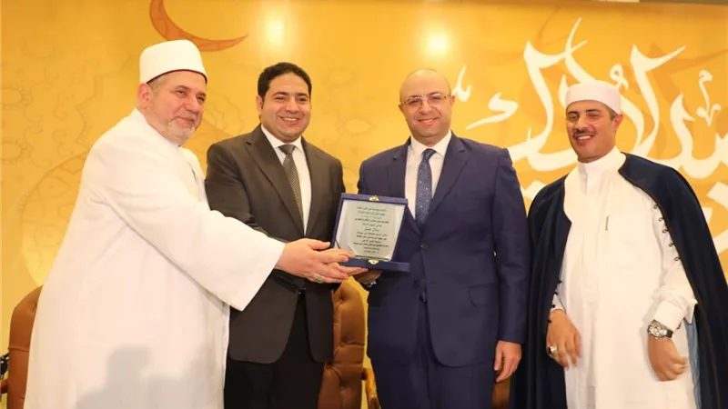 محافظ بني سويف يهنئ المواطنين بمناسبة المولد النبوي الشريف