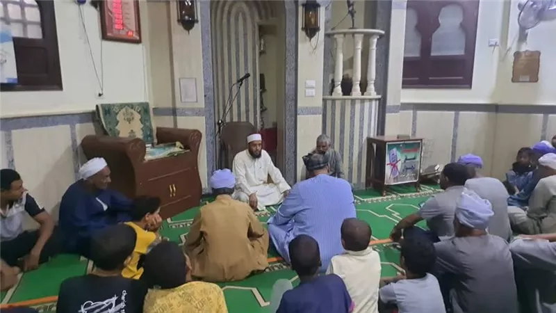 احتفالات مديرية أوقاف قنا بالمولد النبوي الشريف في 215 مسجد | صور