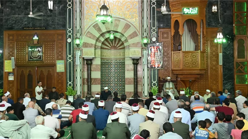 احتفال ديني مهيب بمناسبة المولد النبوي الشريف في مسجد ناصر بدمنهور