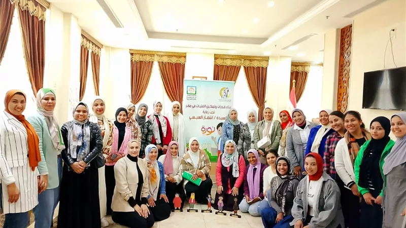 تنفيذ 40 فعالية مجتمعية وتدريب 124 بالمبادرة الرئاسية «نورا ونور» ببنى سويف