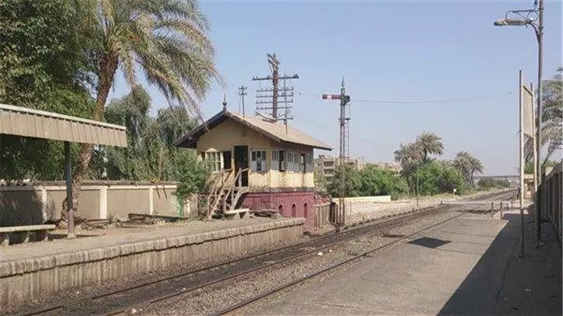 أثناء تأدية عمله.. قطار 122 ينهي حياة عامل بالسكة الحديد على خط منوف