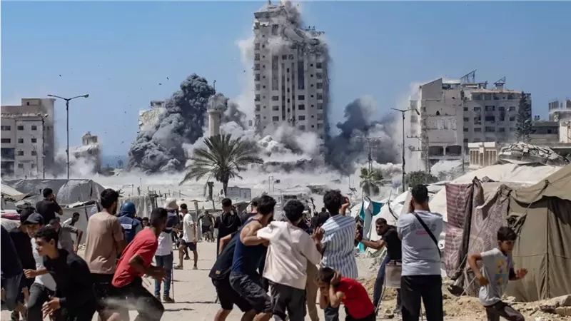 حماس تخطط لنقل الرهائن إلى قلب مدينة غزة ردًا على قصف الأبراج 