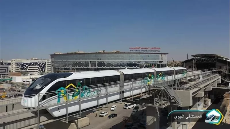 التشغيل التجريبي لمونوريل شرق النيل بدون ركاب | صور