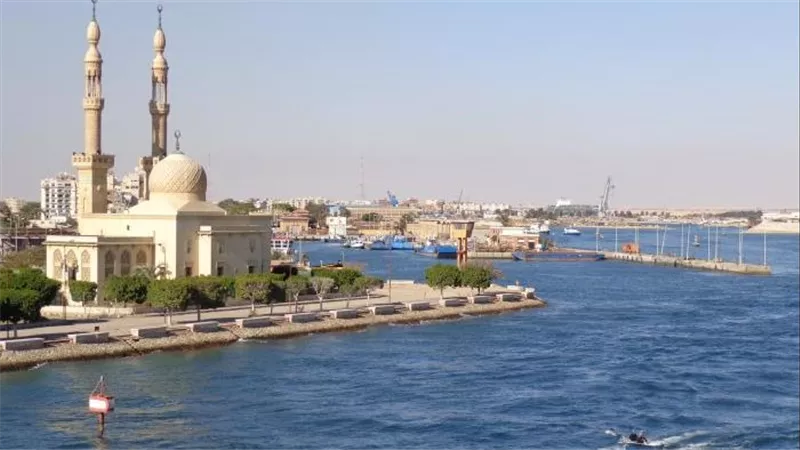 مواقيت الصلاة في محافظة السويس اليوم الأحد 7 سبتمبر 2025