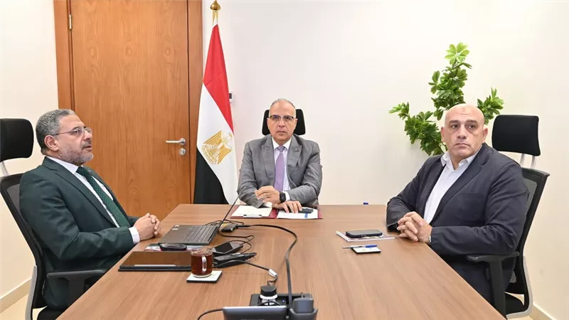 وزير الري: حريصون على تطوير المركز القومي لبحوث المياه