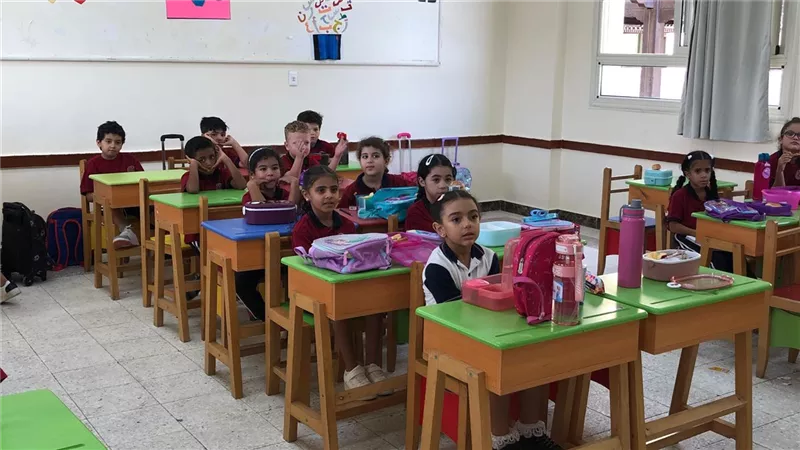 مصادر بمدارس النيل تطالب بعودة الإشراف لمجلس الوزراء وصندوق تطوير التعليم |خاص