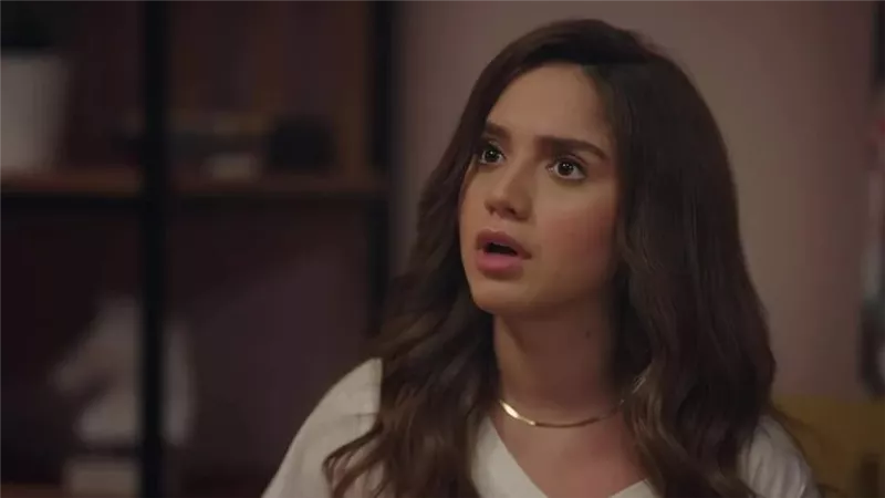 رنا رئيس تعتذر عن سفاح التجمع.. وأسرة الفيلم تتمنى لها الشفاء العاجل