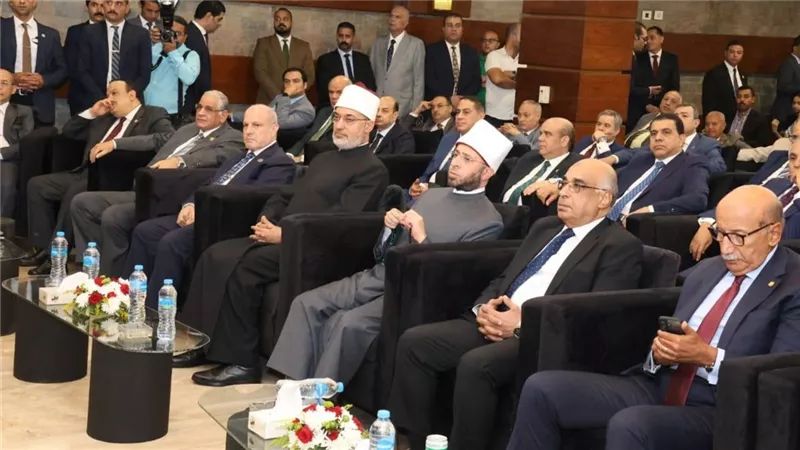 وزير الأوقاف يشهد احتفال نادي القضاة بالمولد النبوي الشريف
