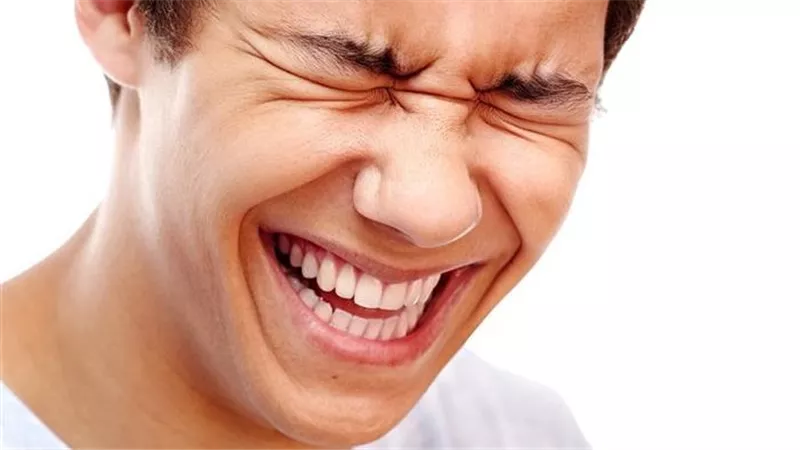 هل الإكثار من الضحك والمزاح ممنوع شرعًا؟.. الإفتاء توضح