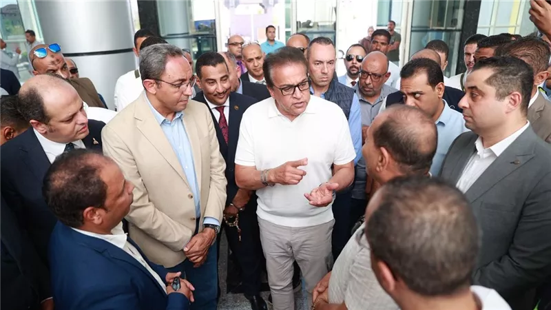 وزير الصحة يتفقد مستشفى قفط بقنا ويشدد على التعاون مع جامعة جنوب الوادي