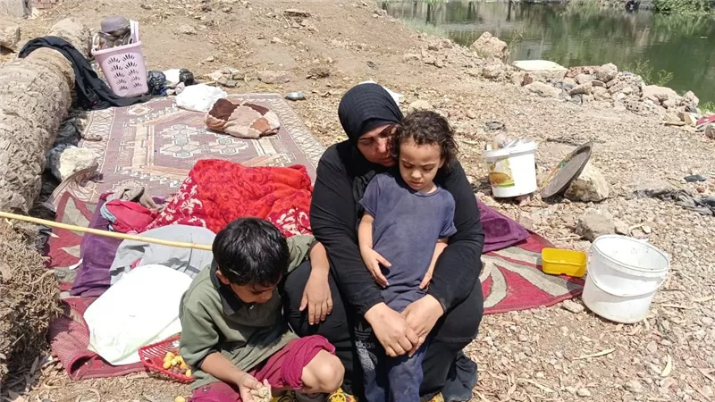 عشر أيام بالشارع.. أرملة في المنوفية تناشد بتوفير مأوى ومشروع صغير لأطفالها