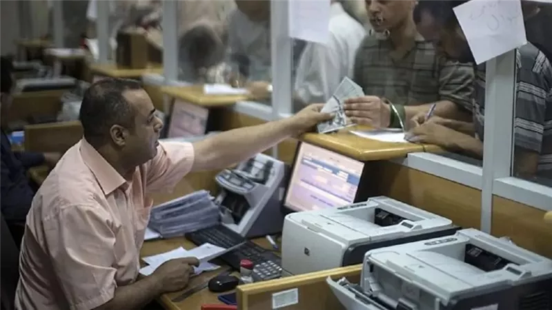 قانون العمل الجديد.. ضمانات شاملة وعلاوة سنوية بحد أدنى 3%