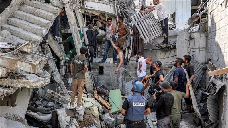 صلاح عبد العاطي: الفلسطينيون يواجهون استمرار جرائم الإبادة الجماعية في غزة 