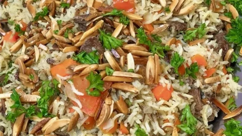 طريقة عمل الكبسة السعودى باللحم والمكسرات طبق فريد من نوعه في العالم العربي