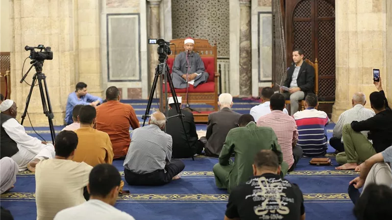 الجامع الأزهر: النبي انتقل بالمرأة من كونها سلعة تباع وتشترى إلى إنسانة كريمة