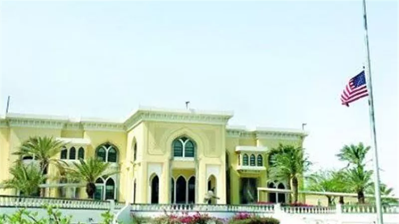 السفارة الأمريكية في قطر تنهى التحذيرات الأمنية وقيود البقاء بالمنازل