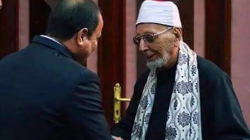 ذكرى رحيله.. عبد الحكيم عبد اللطيف أيقونة القراءات الذي كرّمه الرئيس السيسي