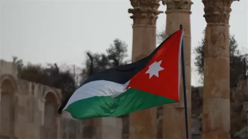 الأردن يطالب موسكو بوقف تجنيد مواطنيه في الجيش الروسي