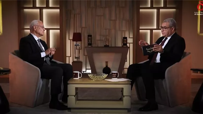أسرار جديدة.. سمير عمر يواصل كشف قضايا حيوية في «الجلسة السرية»