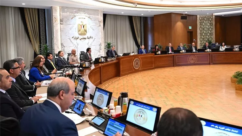 مجلس الوزراء: مد فترة تقنين أوضاع الأجانب لعام إضافي بنظام «المستضيف»