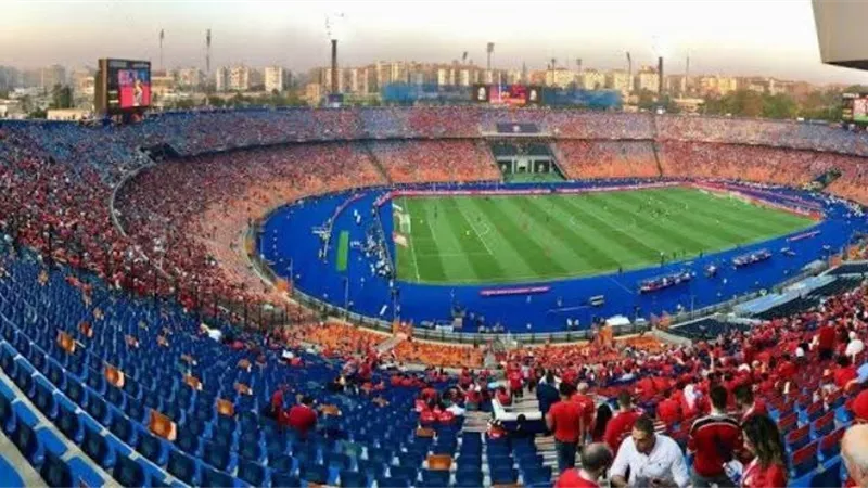 تحديد مواعيد فتح بوابات ستاد القاهرة أمام الجماهير لمباراة مصر وروسيا