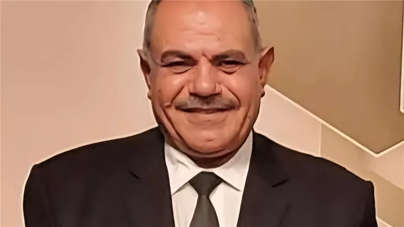 وزير الزراعة ينعي مستشاره نعيم مصيلحي .. 