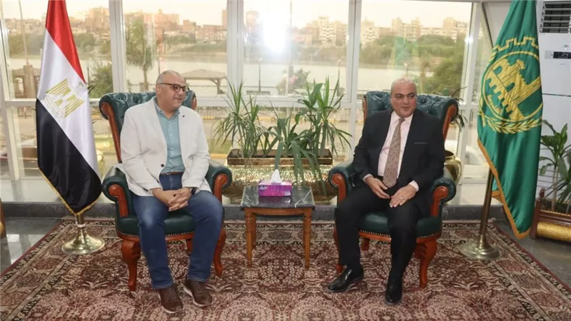 تعاون مشترك بين القليوبية وهيئة تعليم الكبار لدعم مشروعات «حياة كريمة»