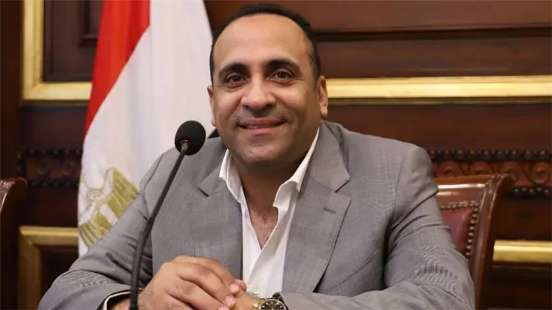 بعد انتخابه وكيلا للجنة.. نادر نسيم: نضع ملفات التعليم والاتصالات في المقدمة 