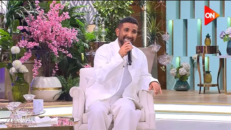 أحمد سعد: هربت من البيت واشتغلت نقاش وبائع خبز قبل احترافي الغناء