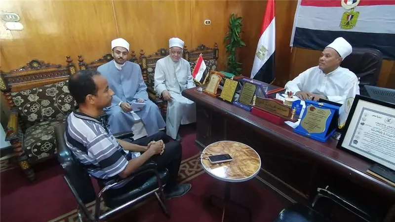 أوقاف قنا تعقد اختبارات المتقدمين للمركز الثقافي بالمحافظة | صور