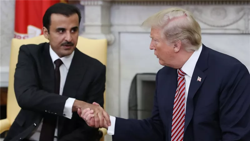 أمير قطر وترامب يبحثان في اتصال هاتفي تقريب وجهات النظر بين واشنطن وطهران 