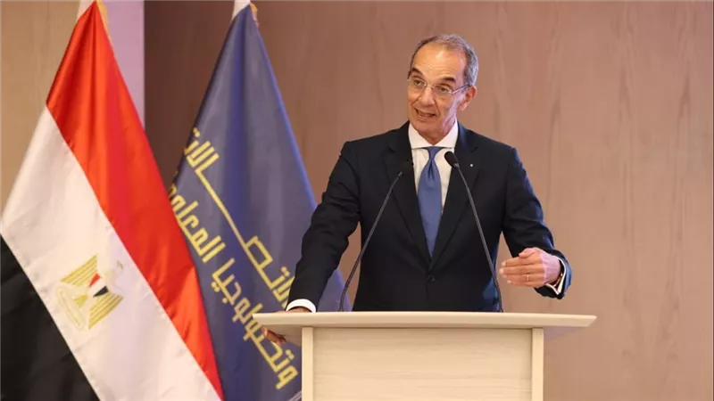 وزير الاتصالات:  تأسيس معامل متطورة بالأكاديمية الوطنية للمعلومات لذوي الإعاقة