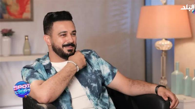 هيثم نبيل يوضح حقيقة اقتباس رامي جمال لأغنية كنا صغيرين من أغنية قديمة له 
