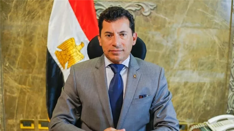 أشرف صبحي يكشف آخر تطورات أزمة أرض نادي الزمالك في 6 أكتوبر|فيديو 