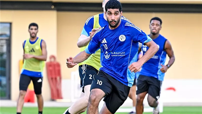 مشاركة سلبية للثنائي النني وإبراهيم عادل في الدوري الإماراتي