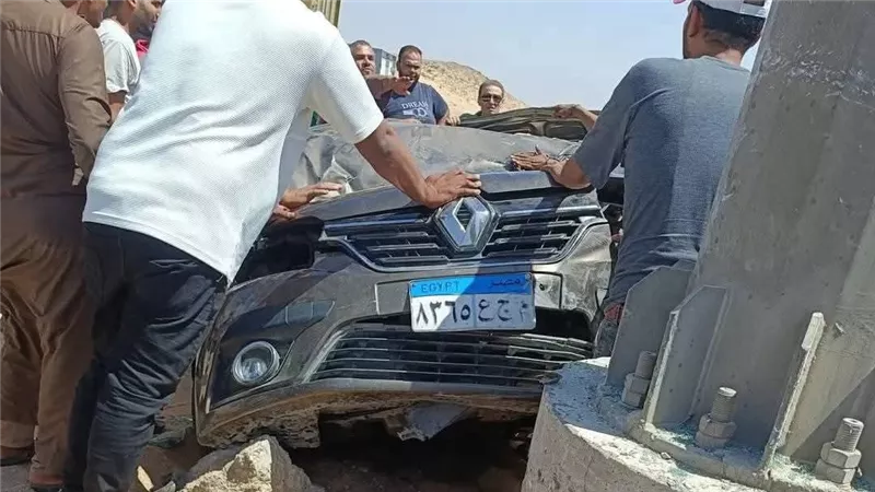 العربية اتفرمت..مصرع شخص من المنوفية اثر حادث تصادم فى أكتوبر