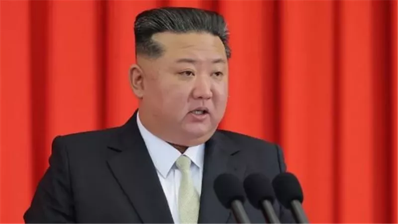 الدكتاتور الكوري الشمالي كيم جونج أون يحظر بعض الكلمات الأجنبية.. تعرف عليها